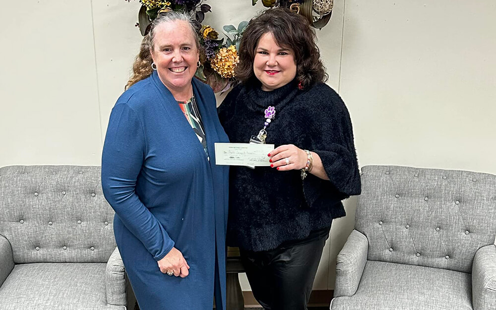 Weimar High School Receives Donation From Weimar Methodist Foundation to Support Dual Credit Scholarships
